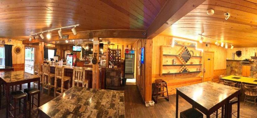 Triple G’s Resort   Cabin 11
