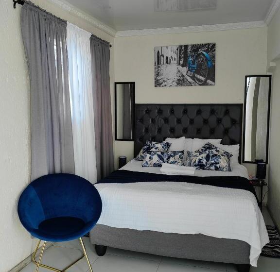 ベッドアンドブレックファースト Back Of The Moon Guesthouse