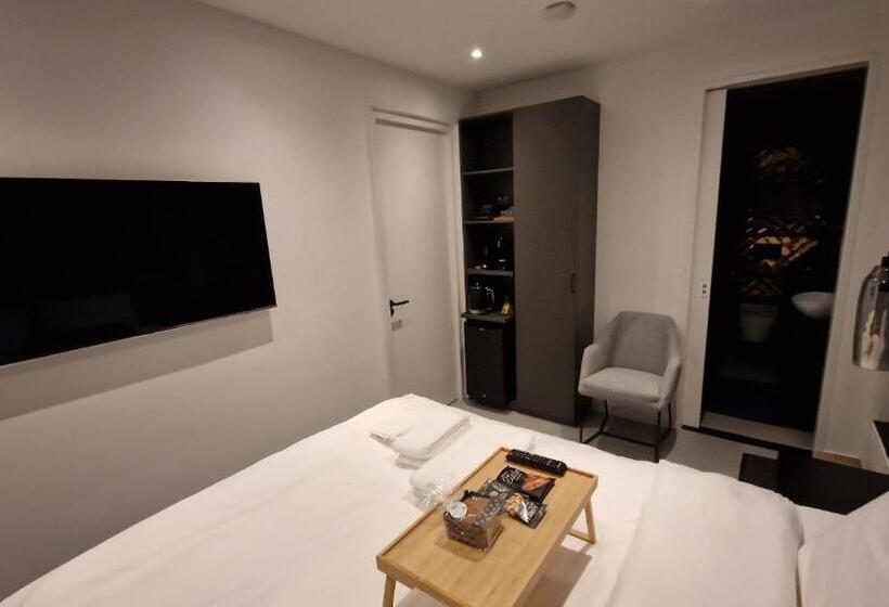 تختخواب و صبحانه Het Huis Met De Groene Deur