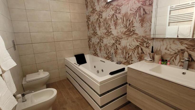 تختخواب و صبحانه Villa Nasti Luxury Bed Taurasi Room