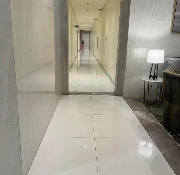 فندق 101 Nb Samspacious Accomodation Place