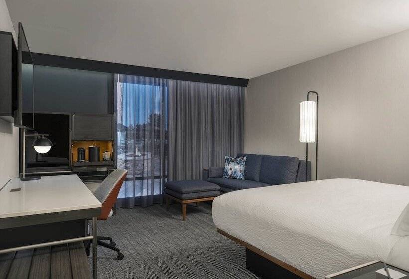 هتل Courtyard By Marriott Modesto North