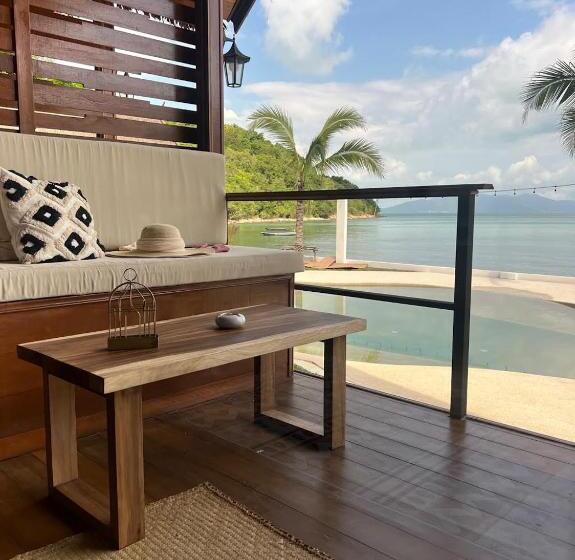 هتل Le Shelby Samui Beach Resort Cottage