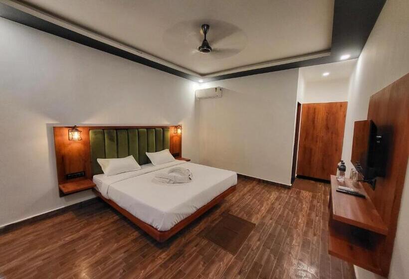 هتل Rashiva Resort