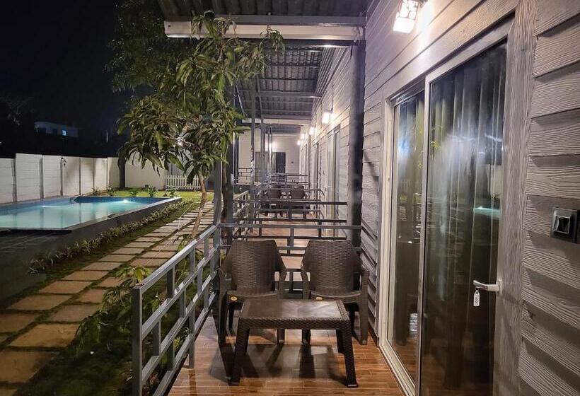 هتل Rashiva Resort