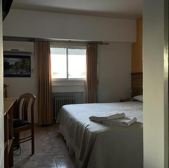 酒店 Rossetti Y Spa