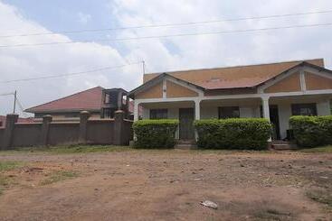 هتل Sawa Sawa Guest House