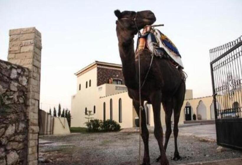 هتل Sidi Kaouki Ayt Karoum