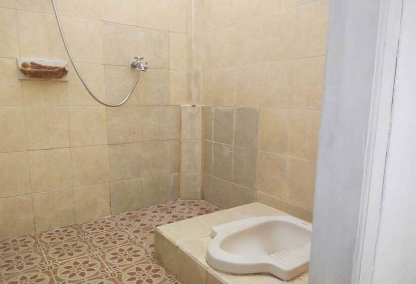 هتل Spot On 93478 Amanda Residence Syariah