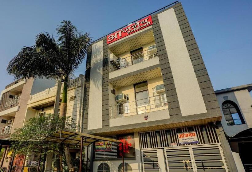 هتل O Aanjaney Residency