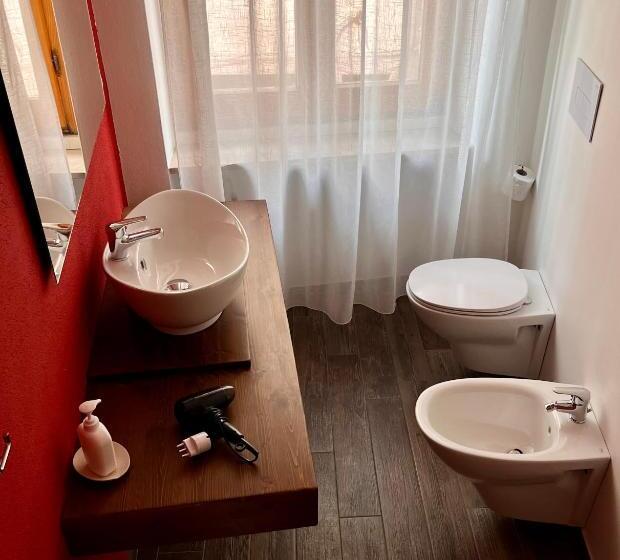 پانسیون Carrales Guest House