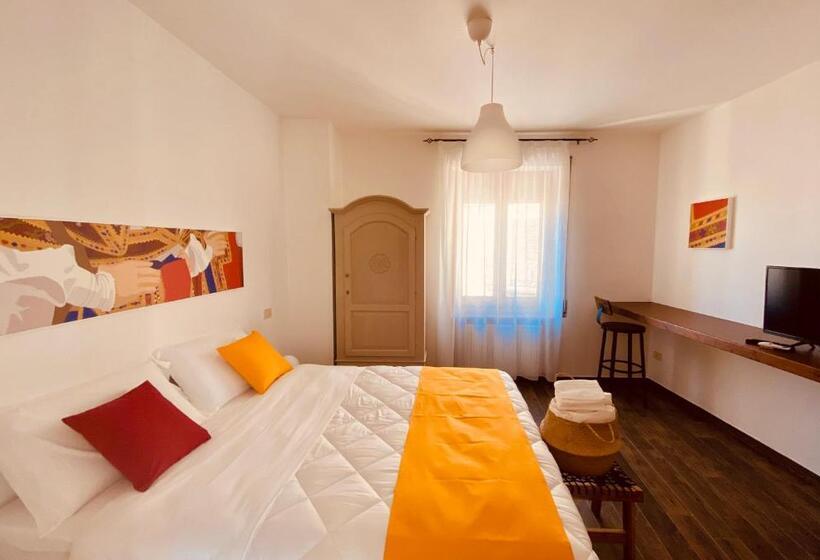 پانسیون Carrales Guest House