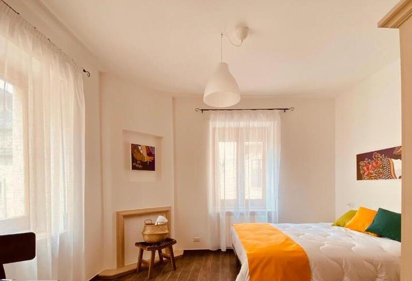 پانسیون Carrales Guest House