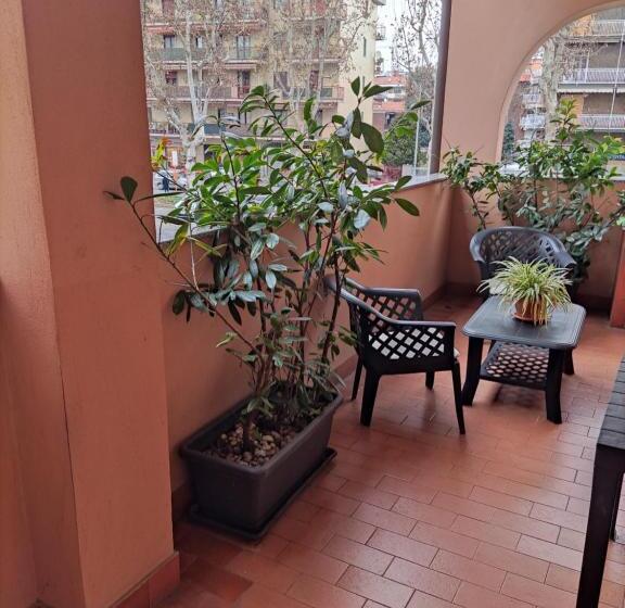 بنسيون Hostal D Annunzio House