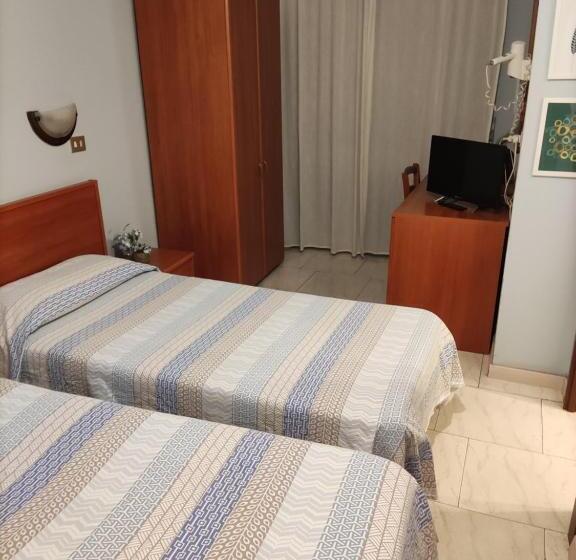 بنسيون Hostal D Annunzio House