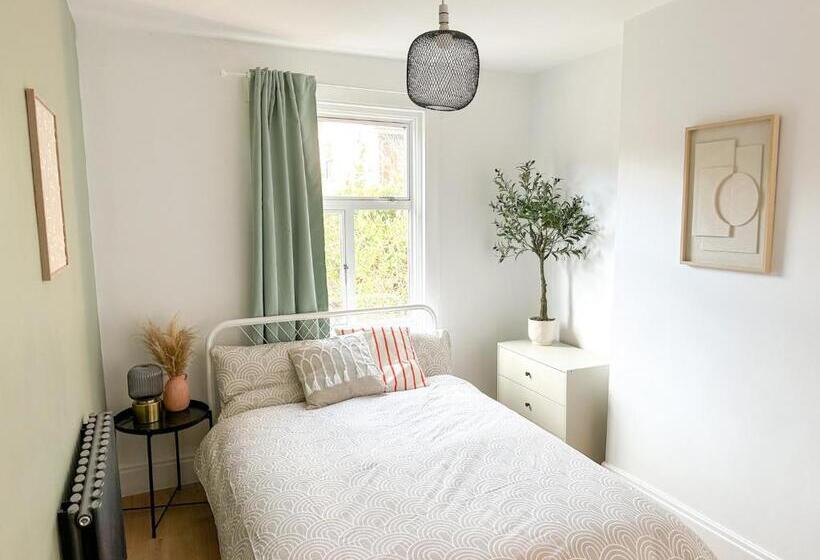 پانسیون Fosse Luxurys