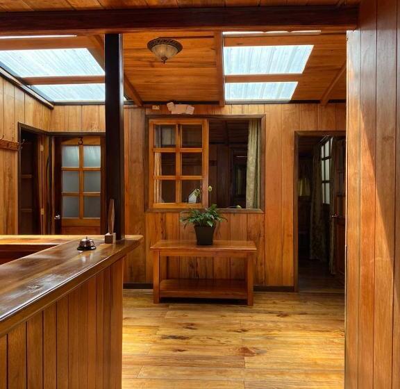 پانسیون Guayabo Hostal Mindo