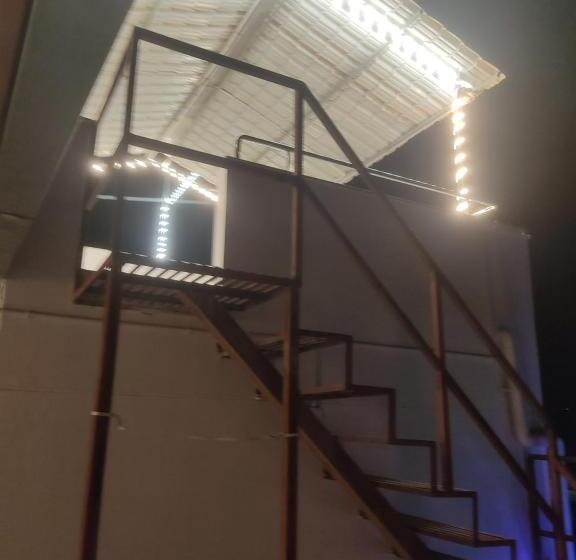 Пансион Shivalik Luxury Rooms