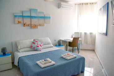 پانسیون Targura Lodging