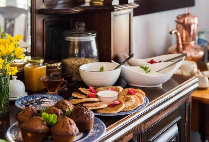 ペンション Vier Seisoene Gastehuis