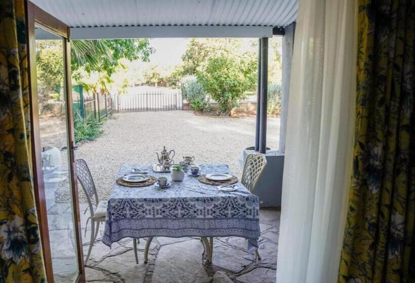 ペンション Vier Seisoene Gastehuis