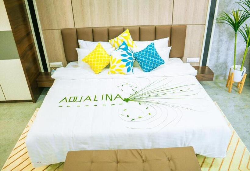 Курорт Aqualina