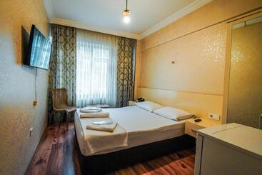 Sahra Otel