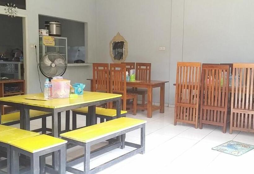 Spot On 93530 Sawang Sana Motel Syariah