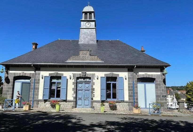 민박 Le Château Giat
