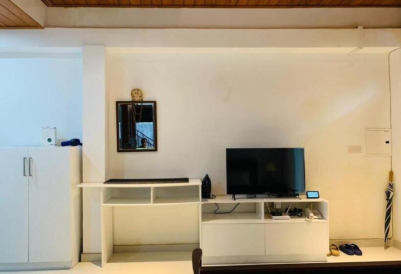 مبيت وإفطار Rani Suite And Cabin