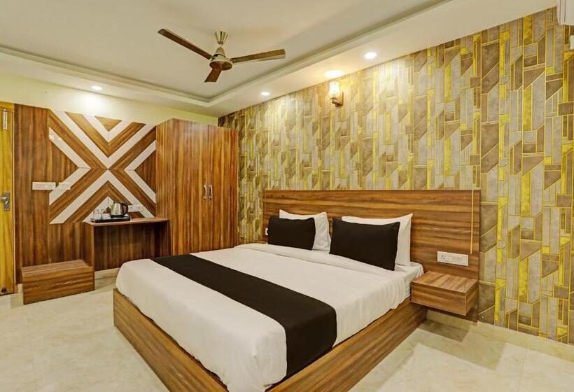 فندق Jps Palm Inn