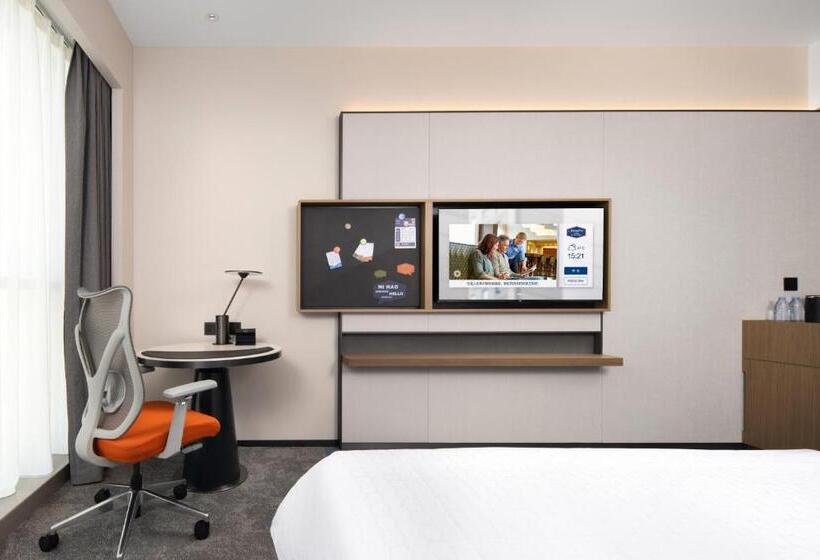 ホテル Hampton By Hilton Guangzhou Renhe Baiyun Airport Free Airport Shuttle Bus