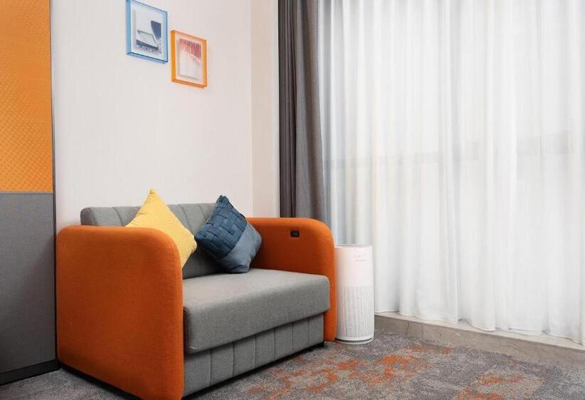 ホテル Hampton By Hilton Guangzhou Renhe Baiyun Airport Free Airport Shuttle Bus