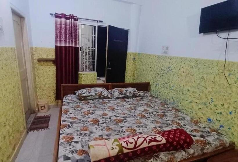 پانسیون Classic Guest House
