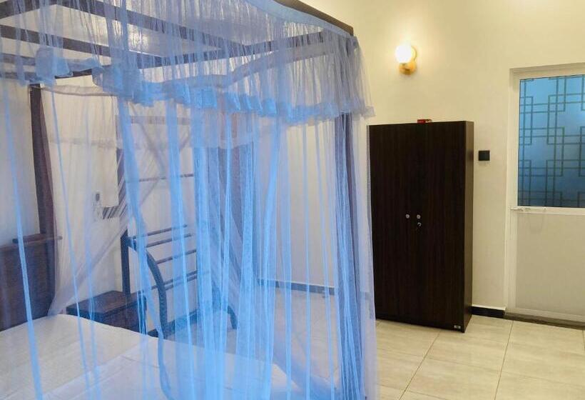بنسيون Horizon Guest House