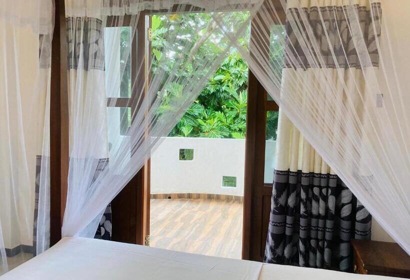 بنسيون Horizon Guest House