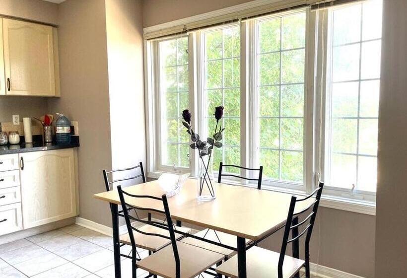 پانسیون Rooms Near Train Station