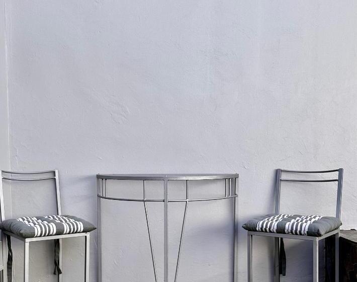 膳宿费 The Olive Branch Guesthouse And Animal Sanctuary