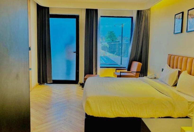 Vintclub Resort