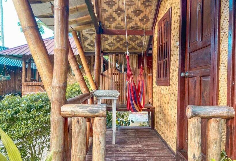 הוסטל Eashantis Place