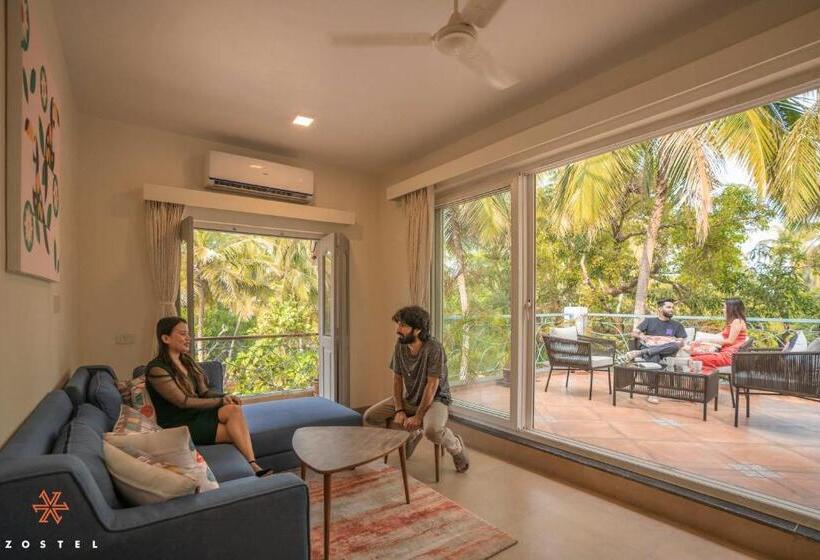 هاستل Zostel Goa
