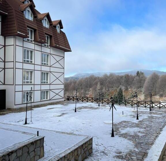 Apartment Near Ski Center