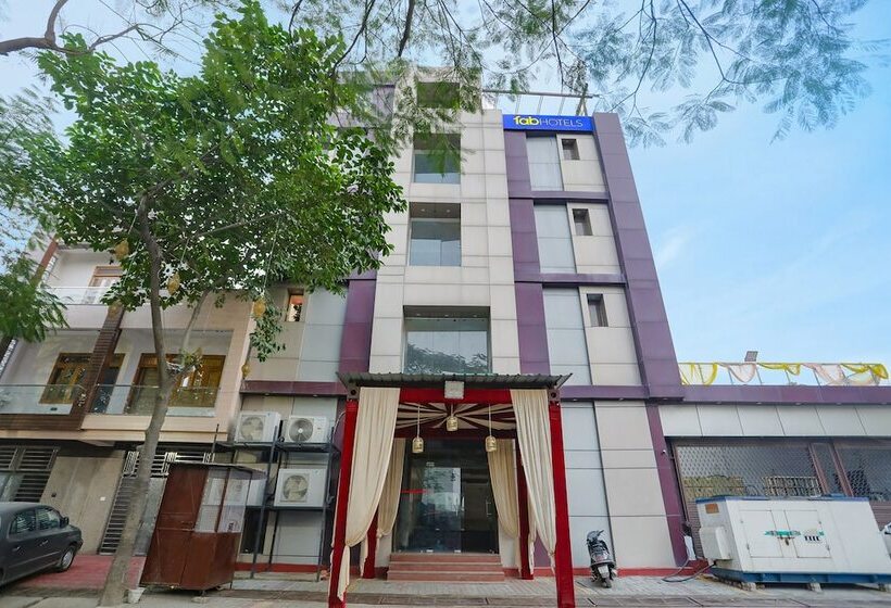 Fabhotel Uday Villa