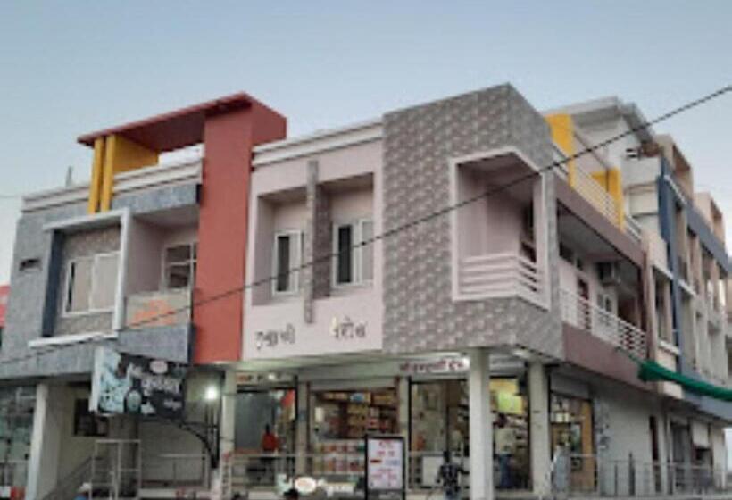Отель होटल इन्द्राणी पैलेस , Bediya