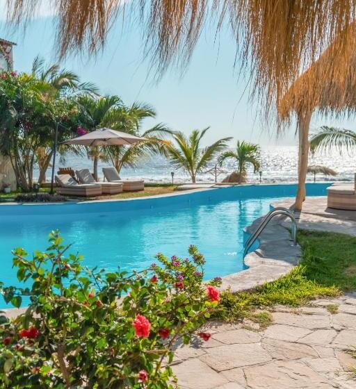 فندق Beso De Sal Resort