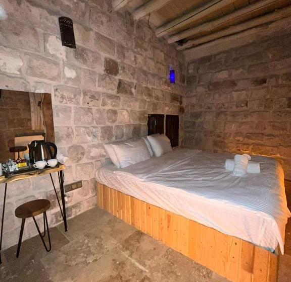 בית מלון כפרי Lord Cave Kapadokya