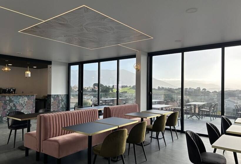 هتل Hôtel Casa Matteu