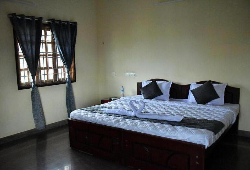 Hotel Revive Inn Pondy Rooms & Villa