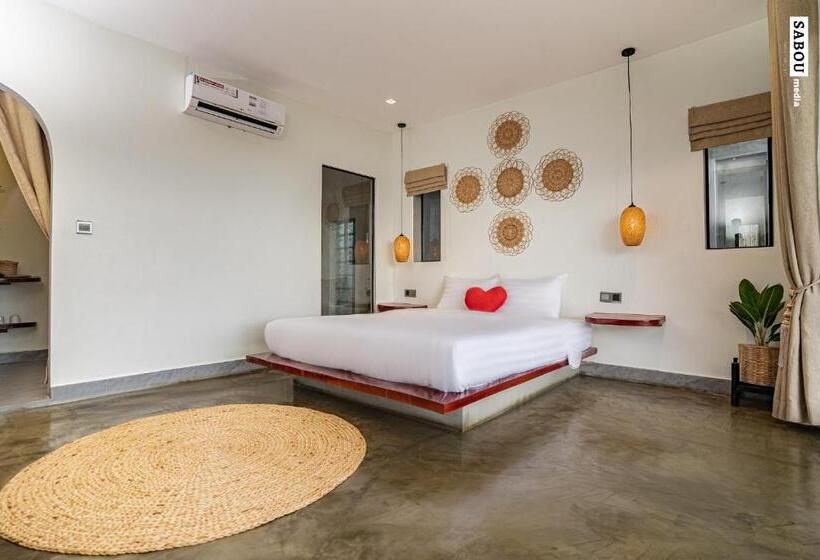 هتل Santaniya Residence