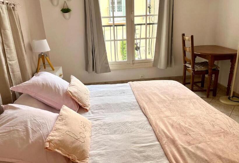 ペンション Chambre Indépendante à Lezignan La Cèbe